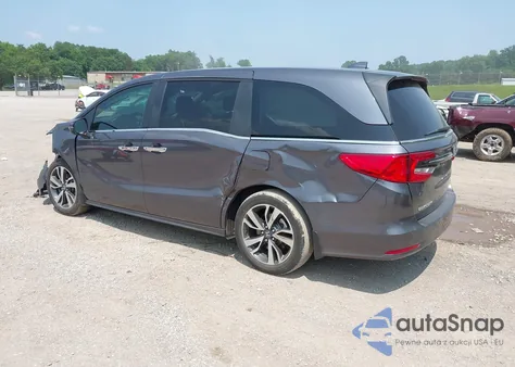 2022 Honda Odyssey Touring z USA, uszkodzony, nr VIN 5FNRL6H83NB023583